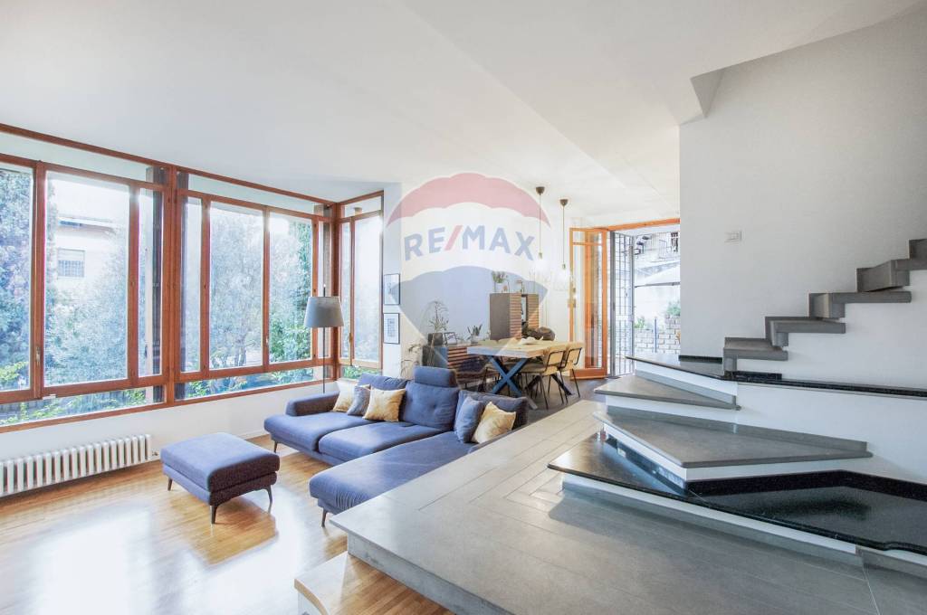 appartamento in vendita a Roma in zona Spinaceto