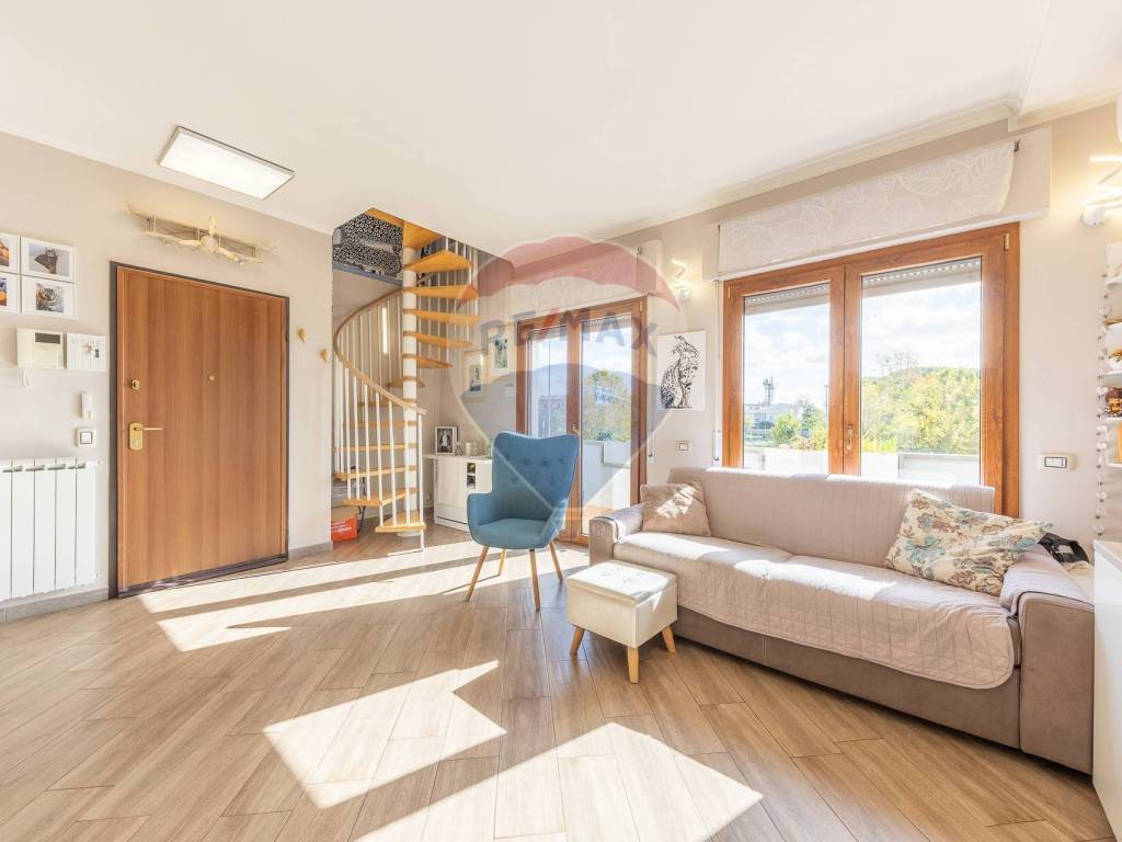 appartamento in vendita a Roma in zona Acilia