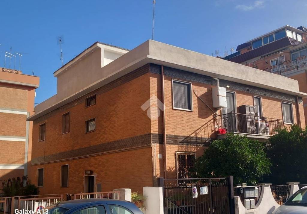appartamento in vendita a Roma in zona Torrevecchia