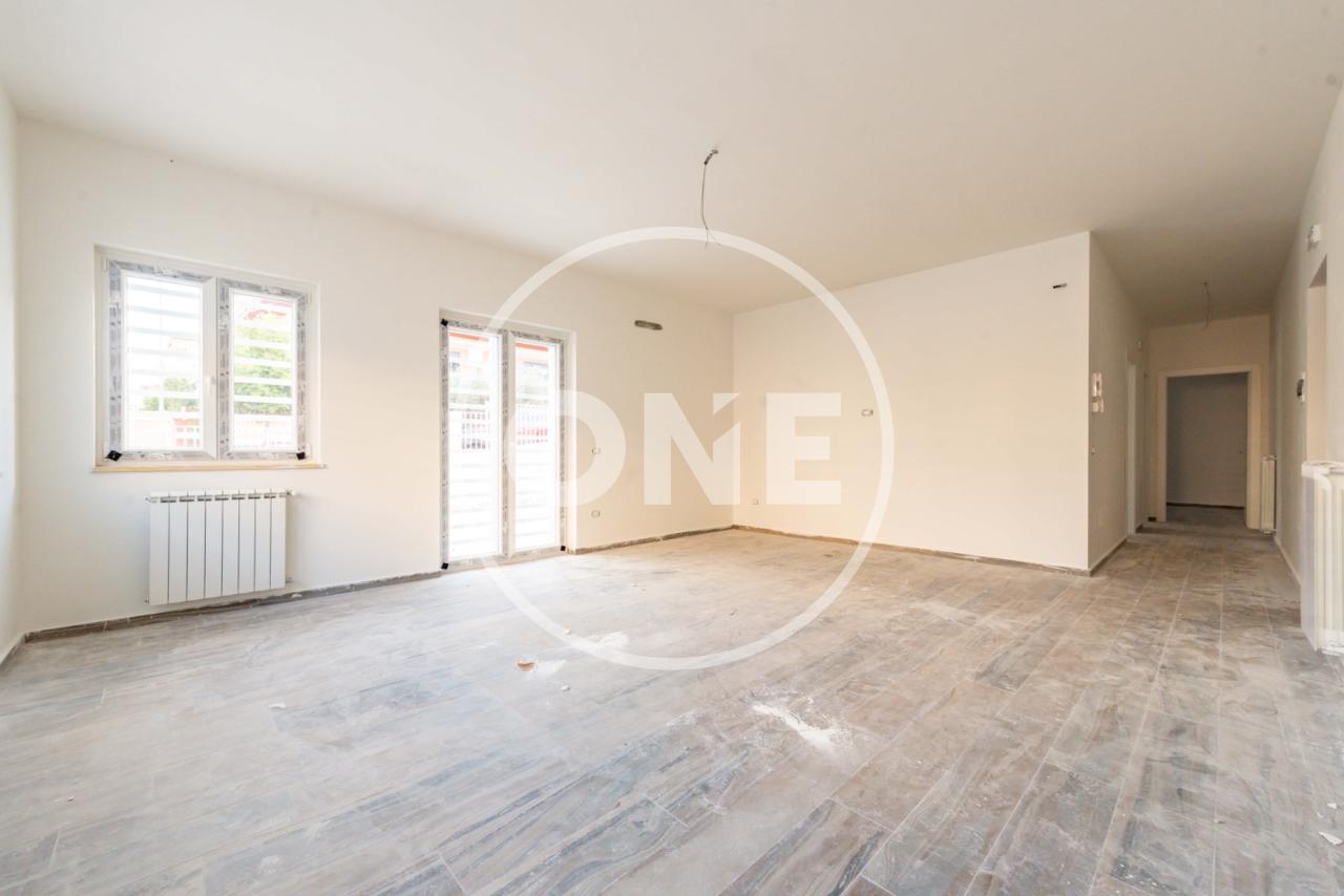 appartamento in vendita a Roma in zona Ponte di Nona