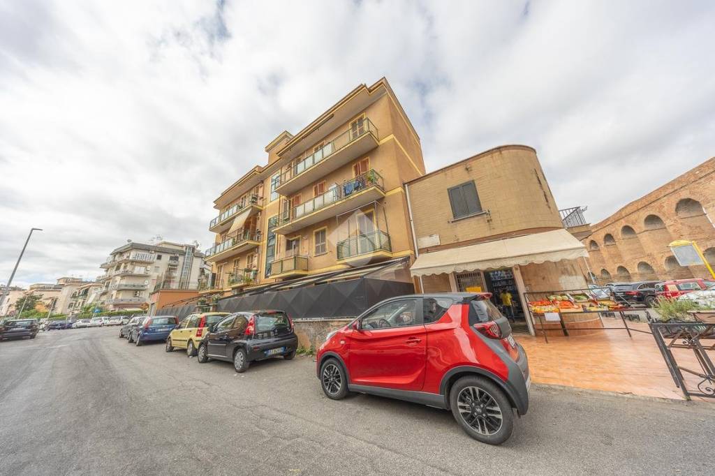 appartamento in vendita a Roma in zona Alessandrino