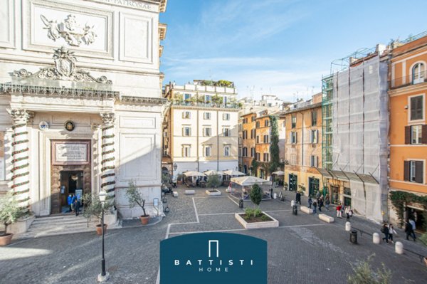 appartamento in vendita a Roma in zona Rione di Ponte