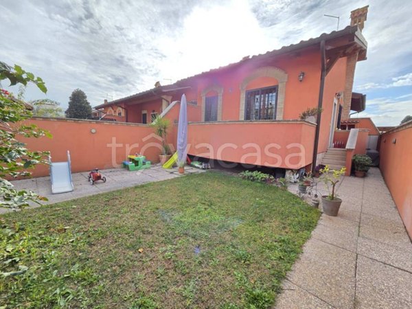 casa indipendente in vendita a Roma in zona Dragona/Bagnoletto