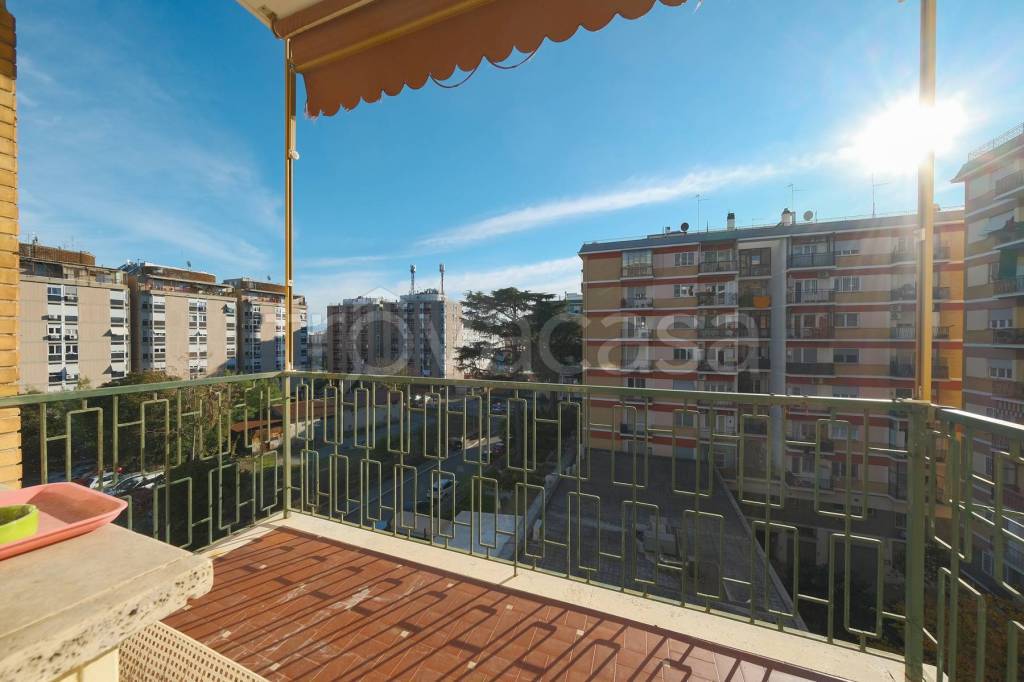 appartamento in vendita a Roma in zona Pietralata