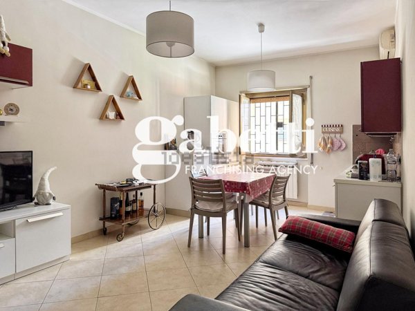 appartamento in vendita a Roma in zona Prenestino-Labicano