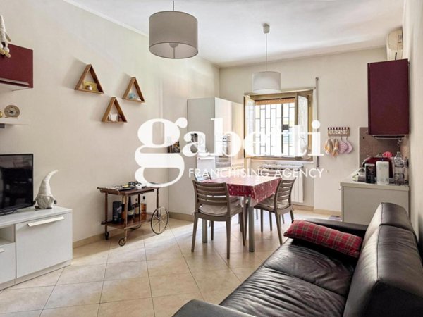 appartamento in vendita a Roma in zona Prenestino-Labicano