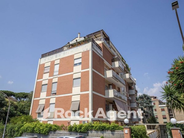 appartamento in vendita a Roma in zona Portuense