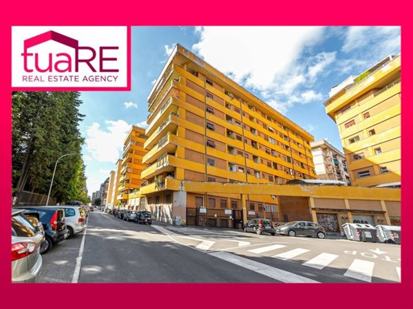 appartamento in vendita a Roma in zona Ostiense