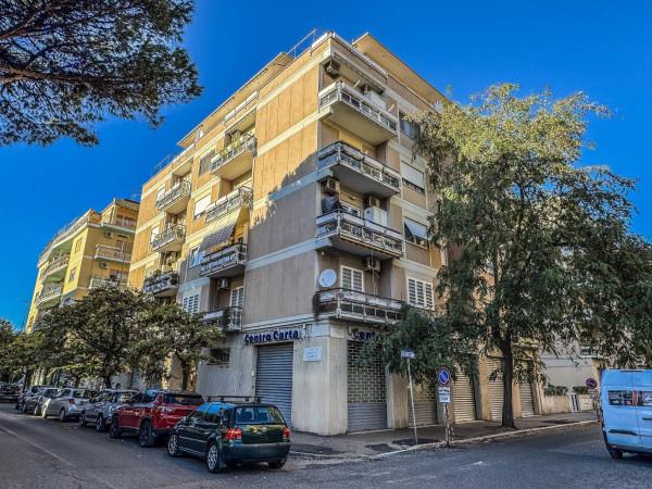 appartamento in vendita a Roma in zona Ostia