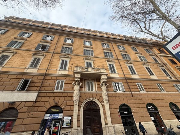 appartamento in vendita a Roma in zona Rione Prati