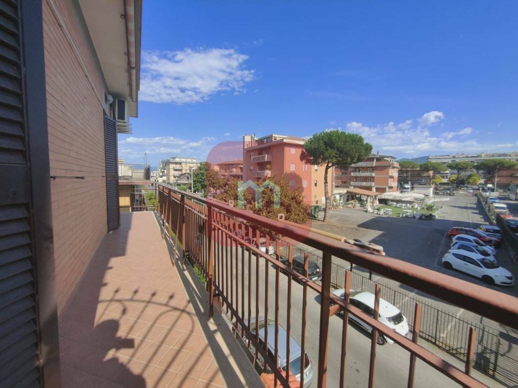 appartamento in vendita a Roma in zona Finocchio