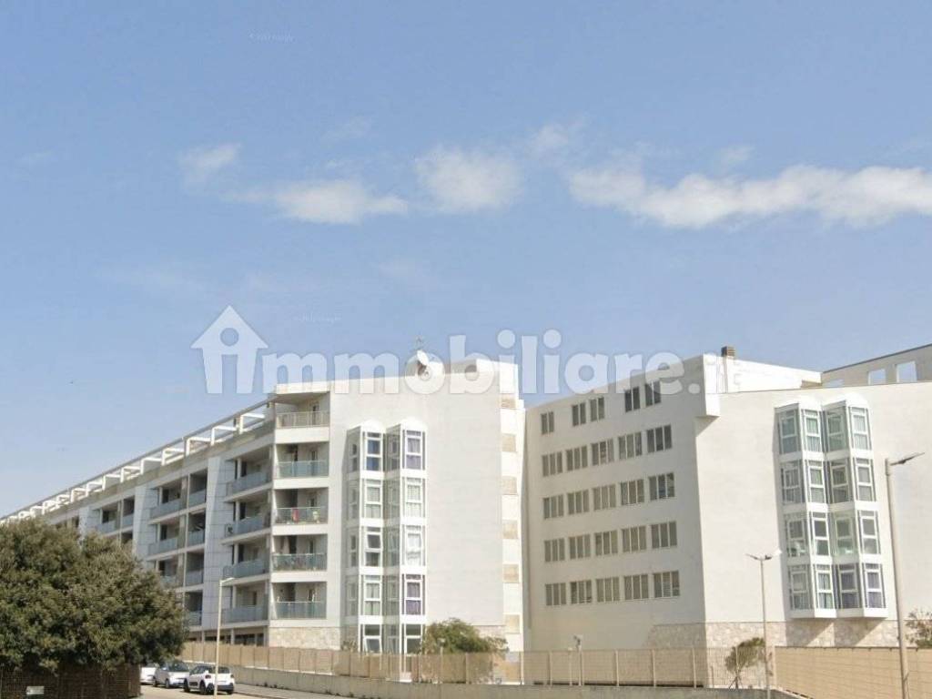 appartamento in vendita a Roma in zona Ostia