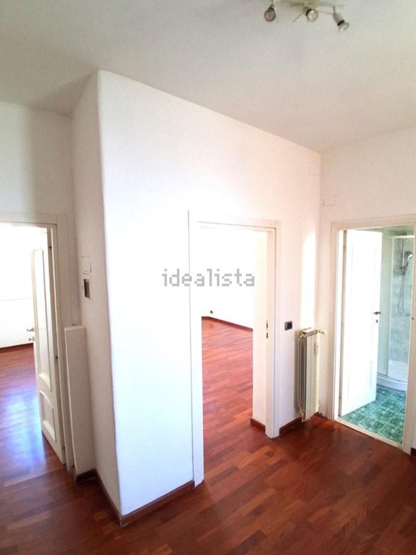 appartamento in vendita a Roma in zona Tuscolano