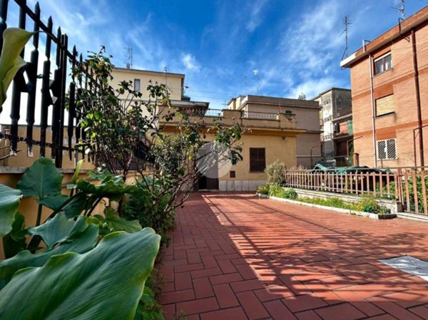 casa indipendente in vendita a Roma in zona Tor Sapienza
