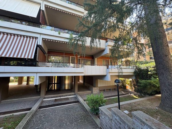 appartamento in vendita a Roma in zona Grottarossa