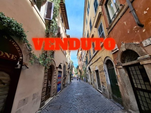 appartamento in vendita a Roma in zona Trastevere