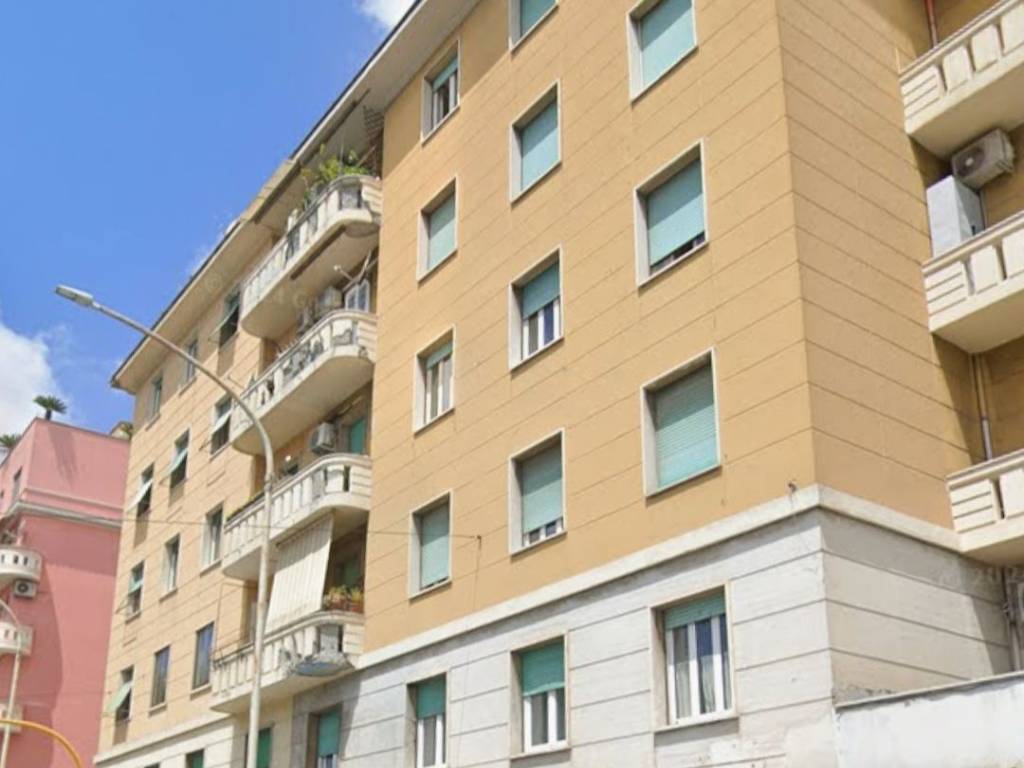 appartamento in vendita a Roma in zona Gianicolense