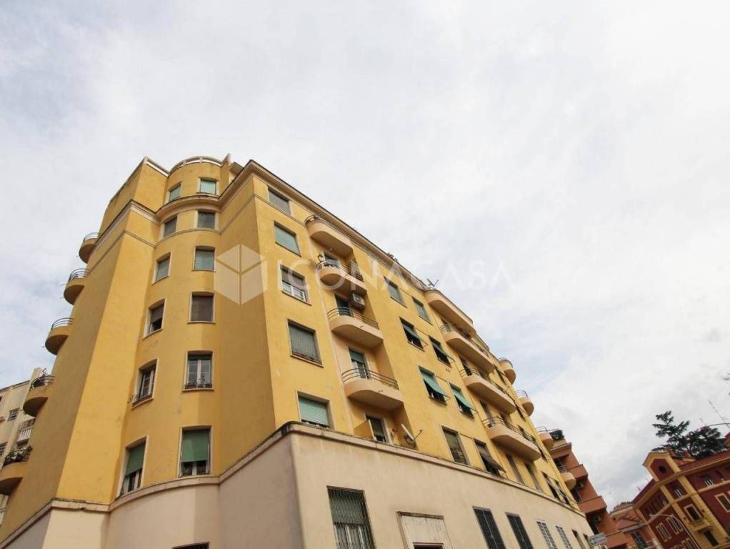 appartamento in vendita a Roma in zona Nomentano