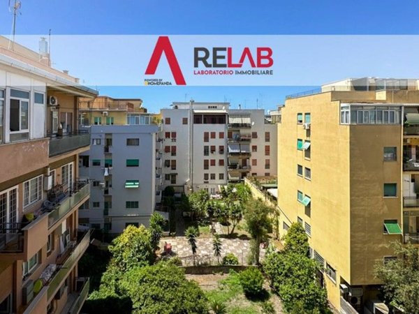 appartamento in vendita a Roma in zona Ostia