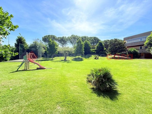 appartamento in vendita a Roma in zona Ostiense