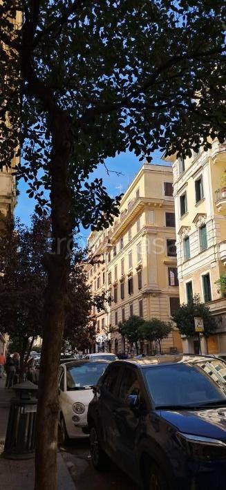 locale commerciale in vendita a Roma in zona Salario