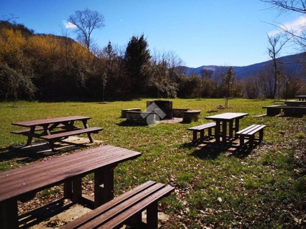 negozio in vendita a Roma in zona Romanina