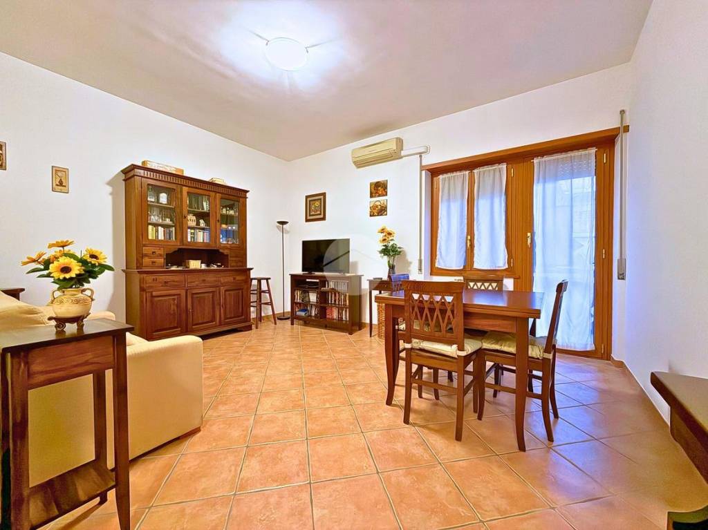 appartamento in vendita a Roma in zona Portuense