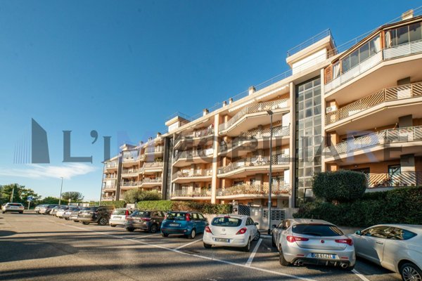 appartamento in vendita a Roma in zona Selva Candida