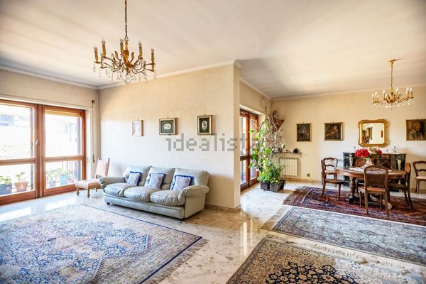appartamento in vendita a Roma