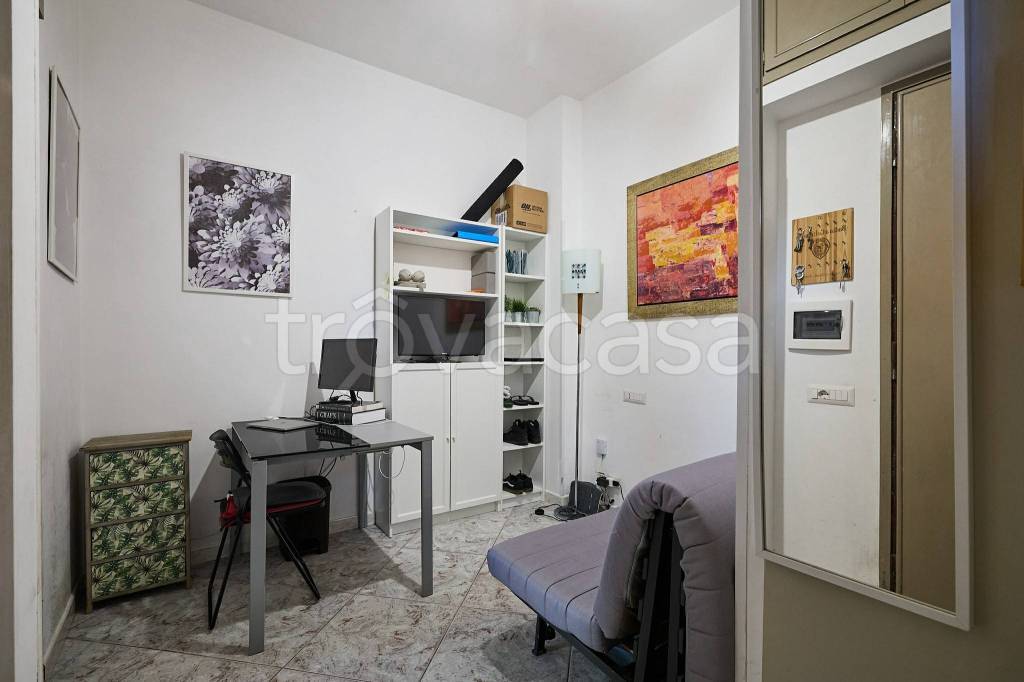 appartamento in vendita a Roma in zona Torre Gaia