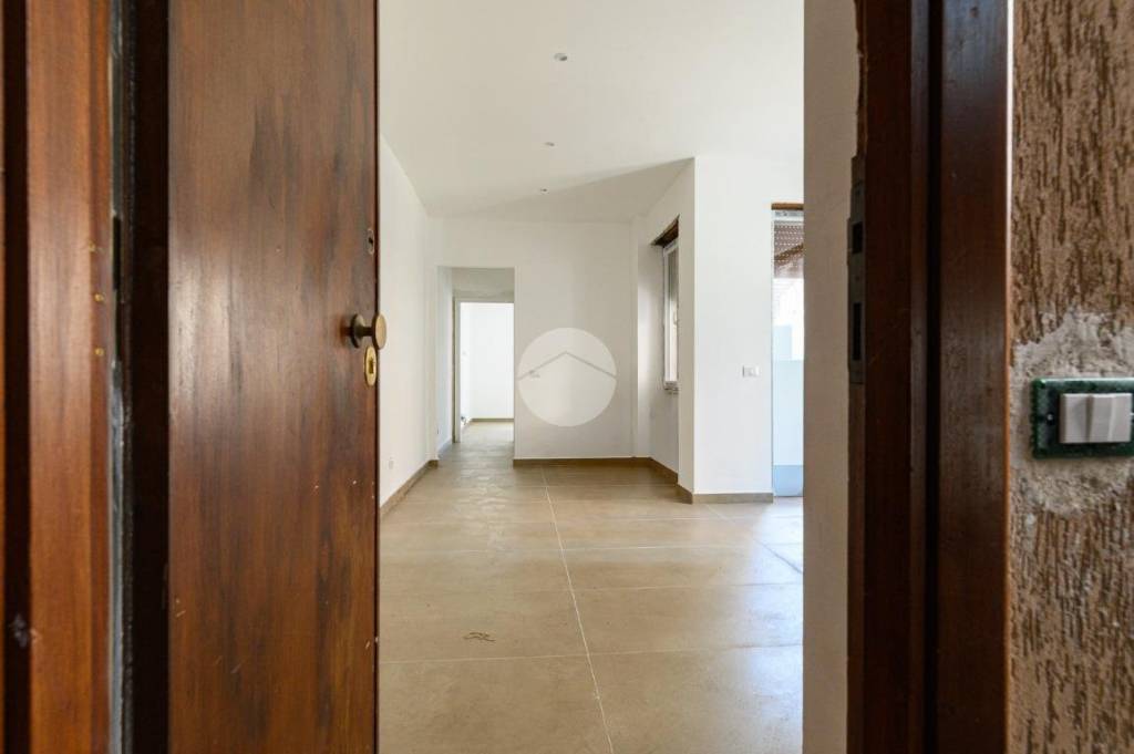 appartamento in vendita a Roma in zona Ostiense