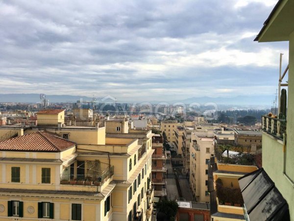 appartamento in vendita a Roma in zona Nomentano