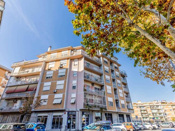 appartamento in vendita a Roma in zona Collatino
