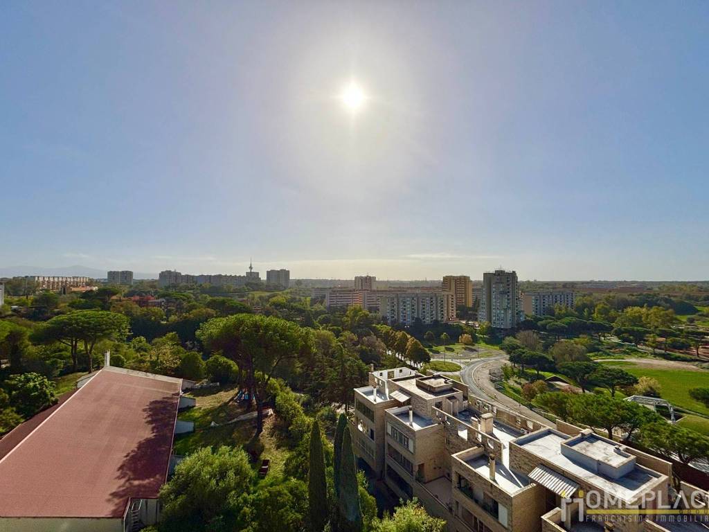 appartamento in vendita a Roma in zona EUR