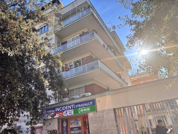 appartamento in vendita a Roma in zona Gianicolense