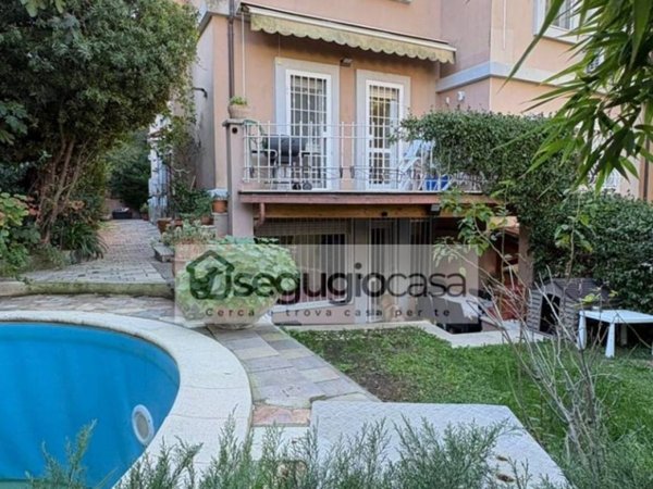 casa indipendente in vendita a Roma in zona Tor di Quinto