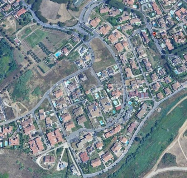 casa indipendente in vendita a Roma in zona Massimina/Casal Lumbroso