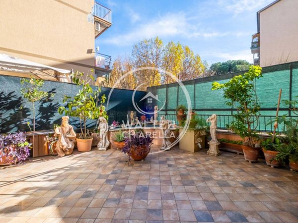 appartamento in vendita a Roma in zona Prenestino-Centocelle