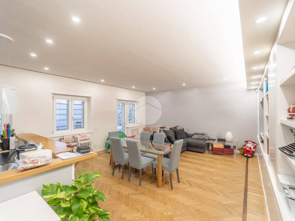 appartamento in vendita a Roma