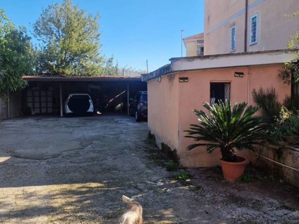 appartamento in vendita a Roma in zona Ponte Mammolo