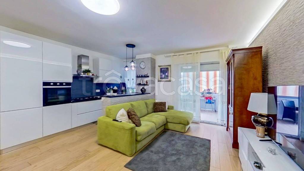 appartamento in vendita a Roma in zona Ponte di Nona