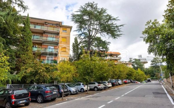 appartamento in vendita a Roma in zona EUR