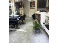 locale commerciale in vendita a Roma in zona Della Vittoria