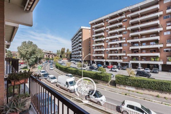 appartamento in vendita a Roma in zona Torre Maura