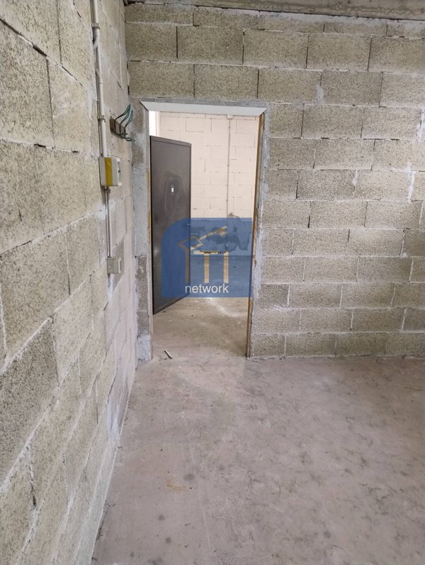 locale di sgombero in vendita a Roma