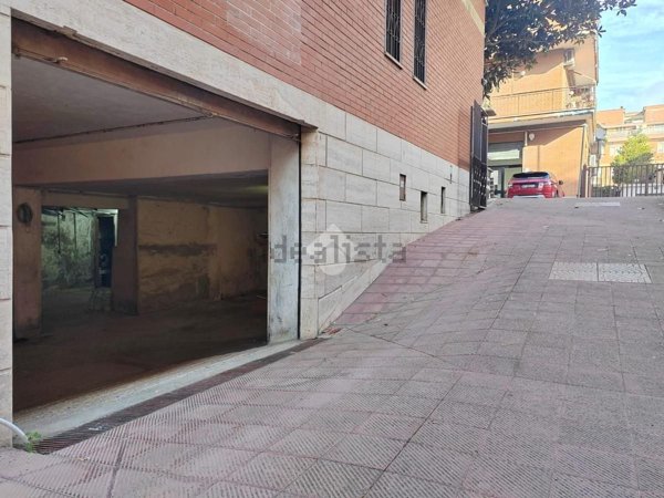 appartamento in vendita a Roma in zona Palmarola