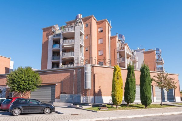 appartamento in vendita a Roma in zona Settecamini