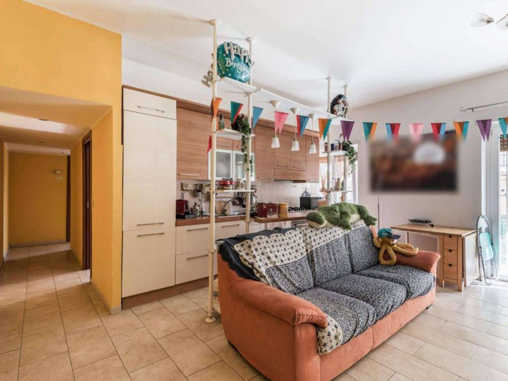 appartamento in vendita a Roma in zona Primavalle