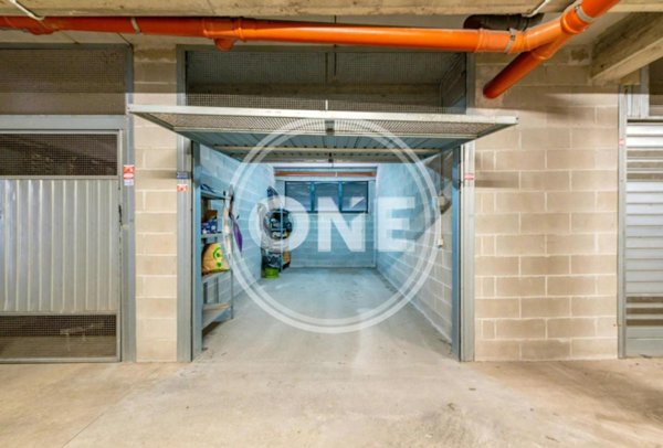 negozio in vendita a Roma in zona Alessandrino