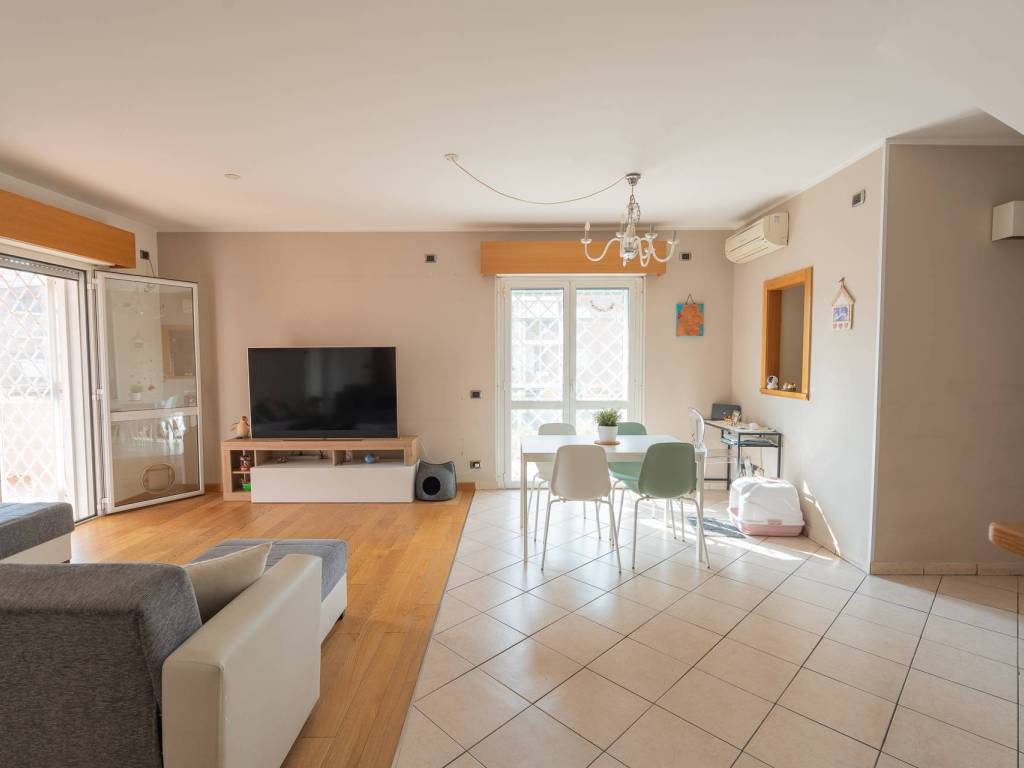 appartamento in vendita a Roma in zona Tor Vergata/Torrenova